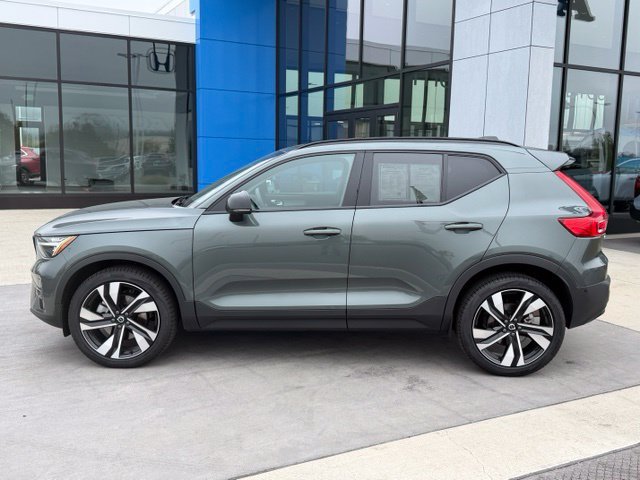Used 2026 Volvo XC40 B5 Ultra w/ Climate Package AWD/4WD image 8
