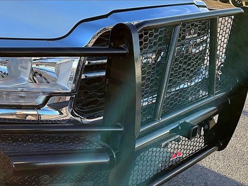 Used 2024 RAM 3500 Tradesman w/ Chrome Appearance Group image 34