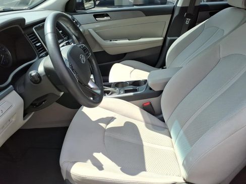 Used 2018 Hyundai Sonata SEL FWD image 17