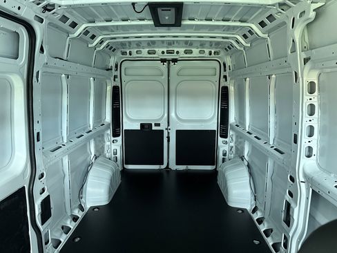 New 2026 RAM ProMaster 2500 w/ Advanced Safety Group image 10