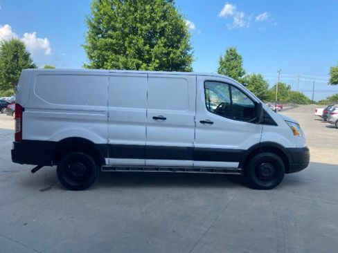 Used 2021 Ford Transit 250 Low Roof w/ Exterior Upgrade Package RWD image 4