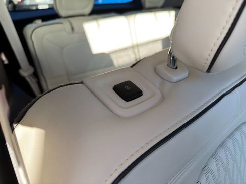 Used 2022 Lincoln Aviator Black Label w/ Dynamic Handling Package image 14