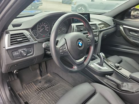 Used 2018 BMW 330i Sedan RWD image 3