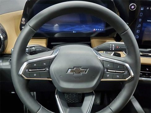 New 2026 Chevrolet Equinox ACTIV image 19