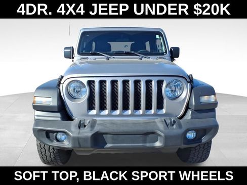 Used 2018 Jeep Wrangler Unlimited Sport S AWD/4WD image 3