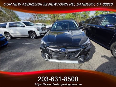 Used 2023 Subaru Outback Limited image 2