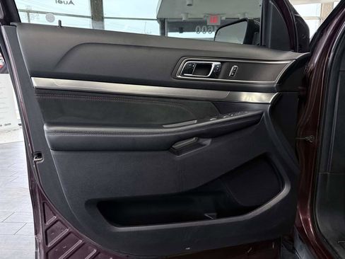 Used 2019 Ford Explorer XLT w/ Equipment Group 202A image 26