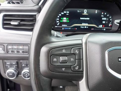 Used 2024 GMC Yukon XL Denali image 21