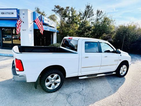 Used 2017 RAM 1500 Big Horn image 10