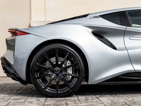 New 2025 Lotus Emira image 7