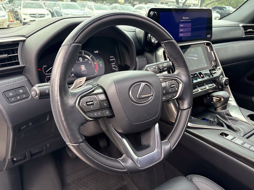 Used 2023 Lexus LX 600 4WD w/ Accessory Package (Z1) image 12
