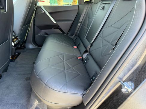 Used 2025 BMW iX M60 image 35