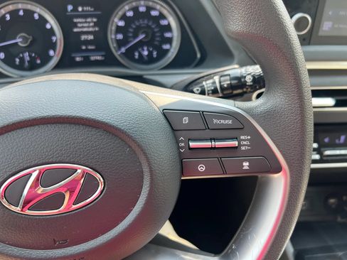 Used 2022 Hyundai Sonata SEL w/ Cargo Package FWD image 13