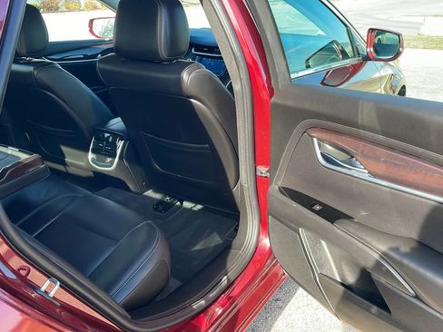 Used 2016 Cadillac XTS Luxury w/ Driver Awareness Package image 18