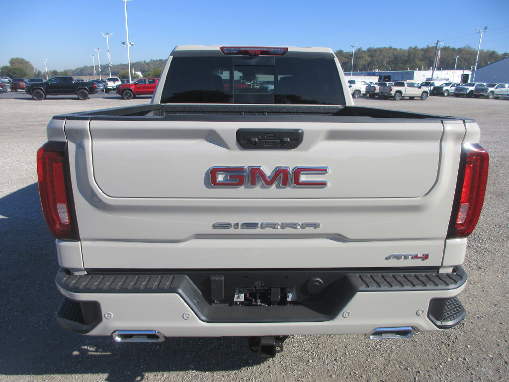 New 2026 GMC Sierra 1500 AT4 w/ AT4 Premium Package AWD/4WD image 5