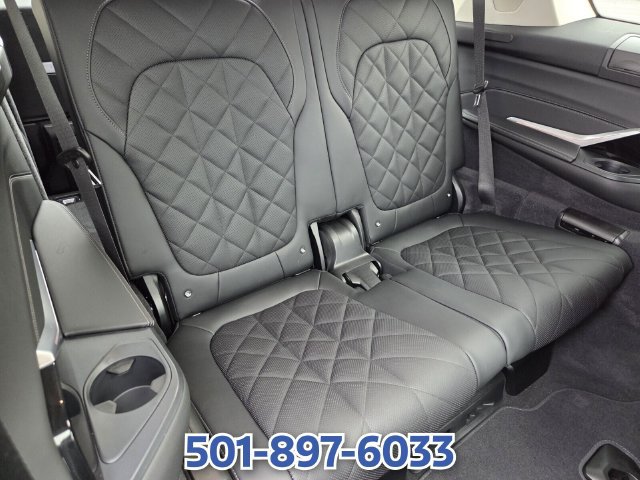 Used 2024 BMW X7 xDrive40i AWD/4WD image 15