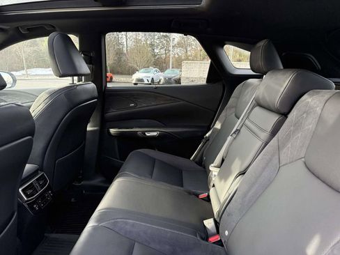 Used 2024 Lexus RX 350 AWD w/ Convenience Package image 16
