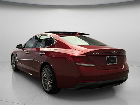 Used 2021 Genesis G70 2.0T w/ Elite Package image 3