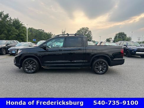 Used 2023 Honda Ridgeline Sport image 2