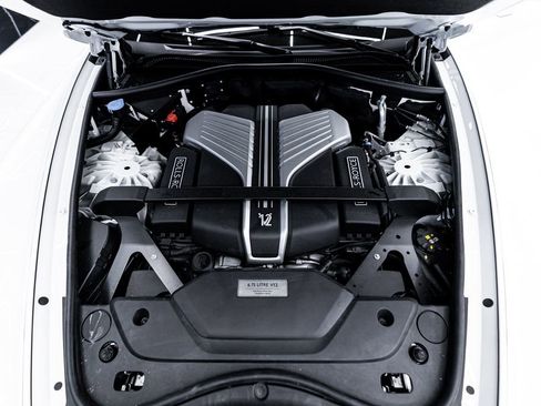 Used 2026 Rolls-Royce Phantom Sedan image 91