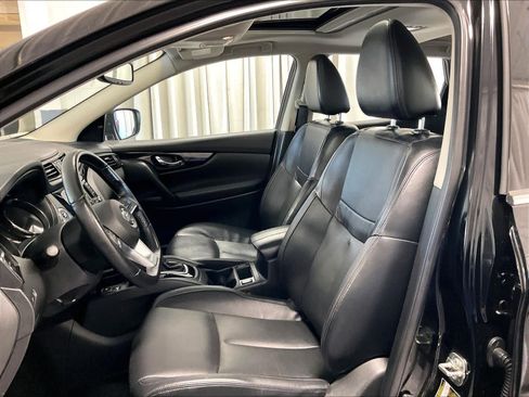 Certified 2022 Nissan Rogue Sport SL w/ Premium Package AWD/4WD image 10