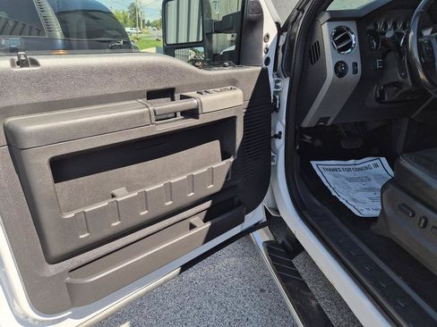 Used 2014 Ford F350 Lariat w/ Lariat Ultimate Package AWD/4WD image 15
