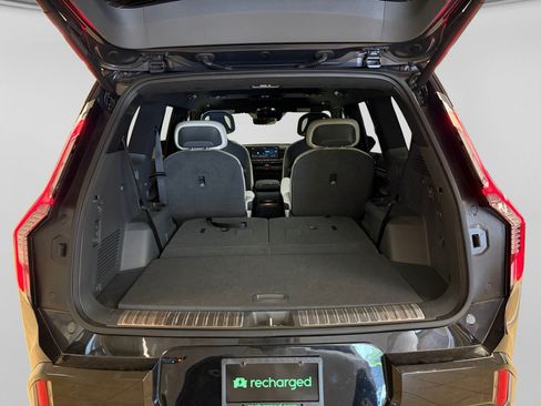 Used 2024 Kia EV9 GT-Line AWD/4WD image 11