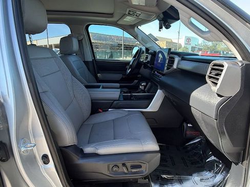 Used 2023 Toyota Tundra Limited w/ Power Package image 39