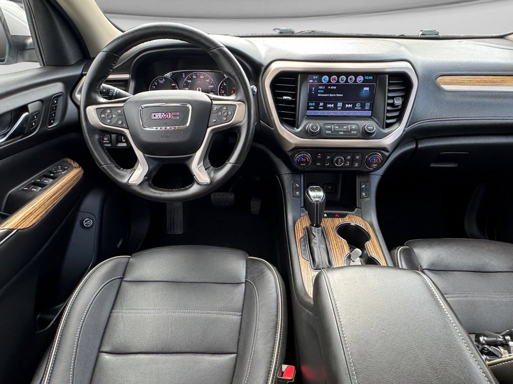 Used 2019 GMC Acadia Denali w/ Technology Package AWD/4WD image 23