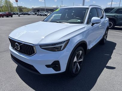 Used 2024 Volvo XC40 B5 Plus w/ Protection Package Premier