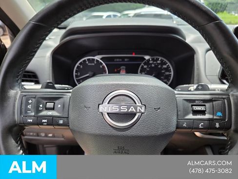 Used 2025 Nissan Rogue SV FWD image 22