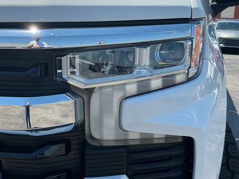 Used 2024 Chevrolet Silverado 1500 LT AWD/4WD image 14