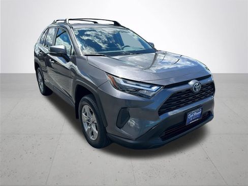 Certified 2024 Toyota RAV4 LE AWD/4WD image 6
