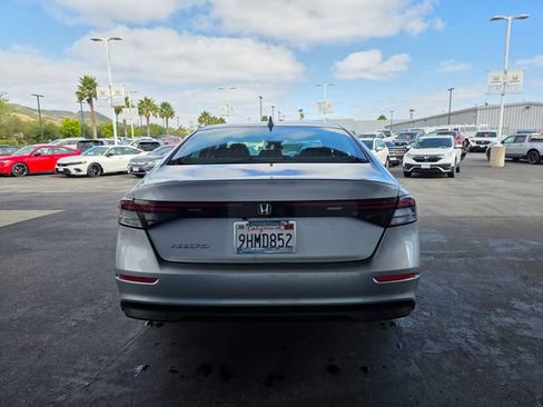 Used 2023 Honda Accord LX image 11
