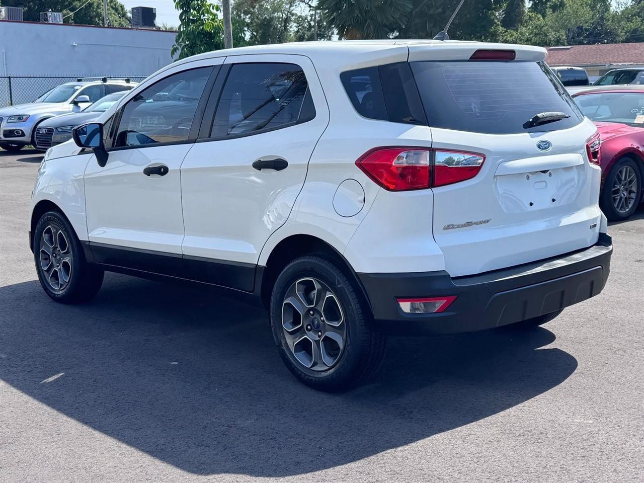 Used 2018 Ford EcoSport S FWD image 11