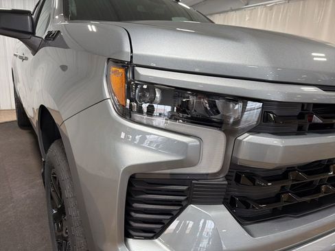 New 2026 Chevrolet Silverado 1500 RST w/ Dark Appearance Package image 13