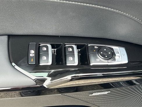 New 2026 Kia K5 EX image 13