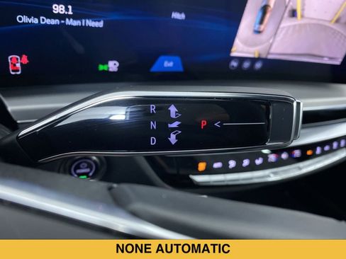 Certified 2024 Cadillac Lyriq Sport AWD/4WD image 7