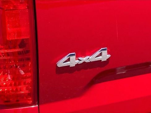 Used 2018 Toyota Tundra Platinum AWD/4WD image 10