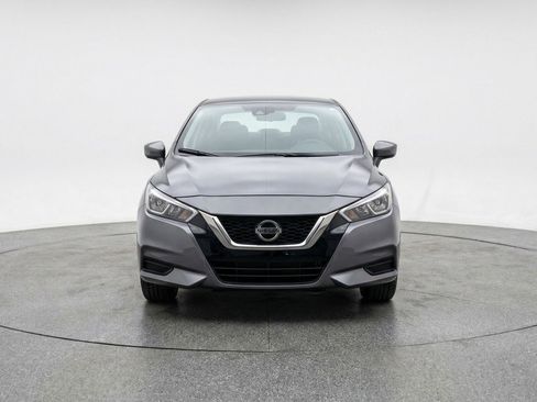 Used 2025 Nissan Versa SV FWD image 2