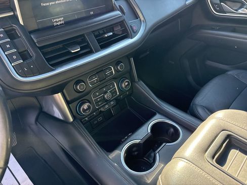 Used 2021 Chevrolet Tahoe LT image 21