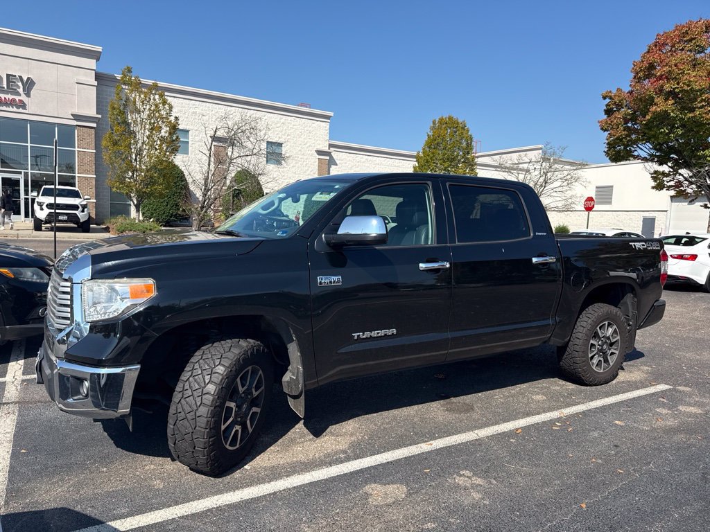 Used 2017 Toyota Tundra Limited AWD/4WD image 4
