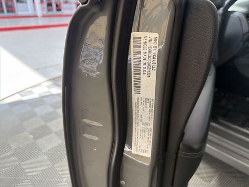 Used 2022 Dodge Durango GT image 30