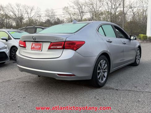 Used 2020 Acura TLX FWD image 8