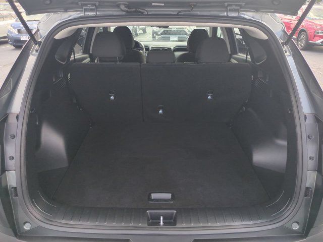 Used 2022 Hyundai Tucson Blue AWD/4WD image 13