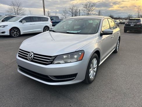 Used 2014 Volkswagen Passat 1.8T Wolfsburg Edition image 2