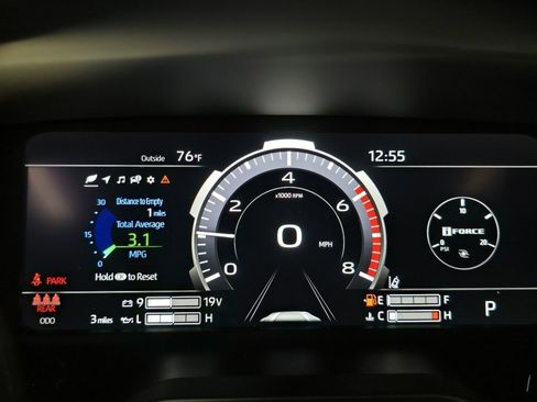 New 2026 Toyota Tundra Platinum AWD/4WD image 31