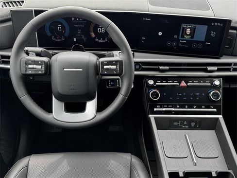 Certified 2025 Hyundai Santa Fe XRT image 17