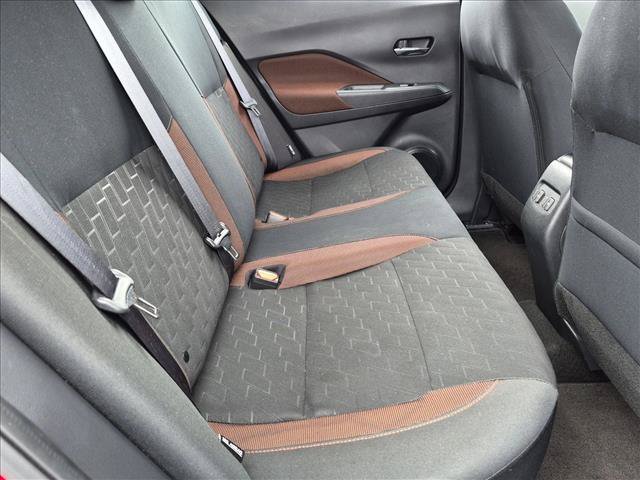 Used 2024 Nissan Kicks SR FWD image 17