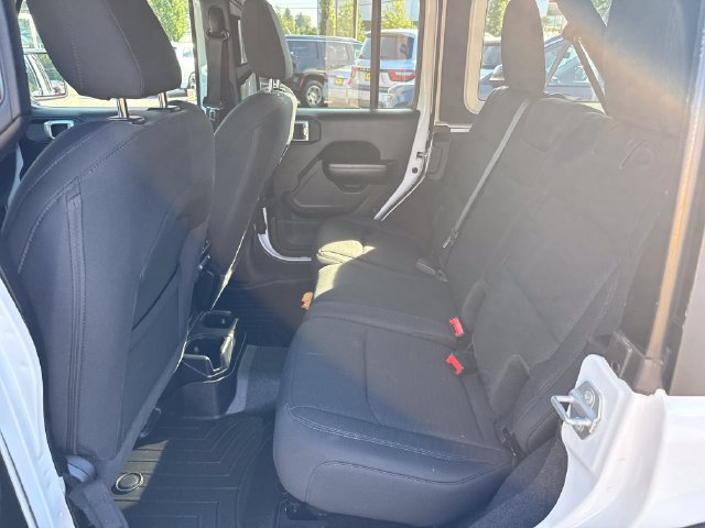 Used 2020 Jeep Wrangler Unlimited Sport AWD/4WD image 13